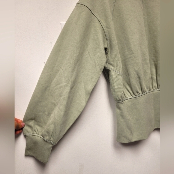 Lululemon Hugged-Waist Cotton Pullover Green Fern Size 4.. - Picture 9 of 16